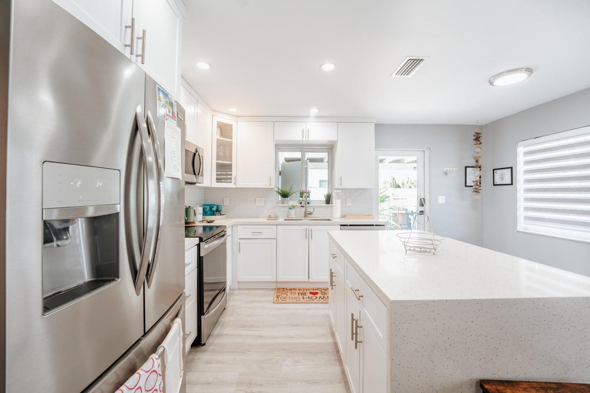 Home With A Pool Close To Beach And Fll Airport Pool Heated October- March Fort Lauderdale Extérieur photo