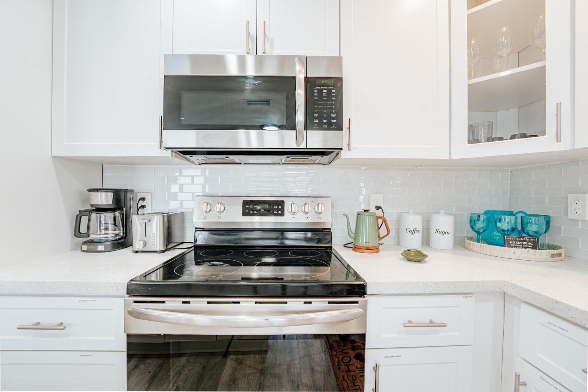 Home With A Pool Close To Beach And Fll Airport Pool Heated October- March Fort Lauderdale Extérieur photo